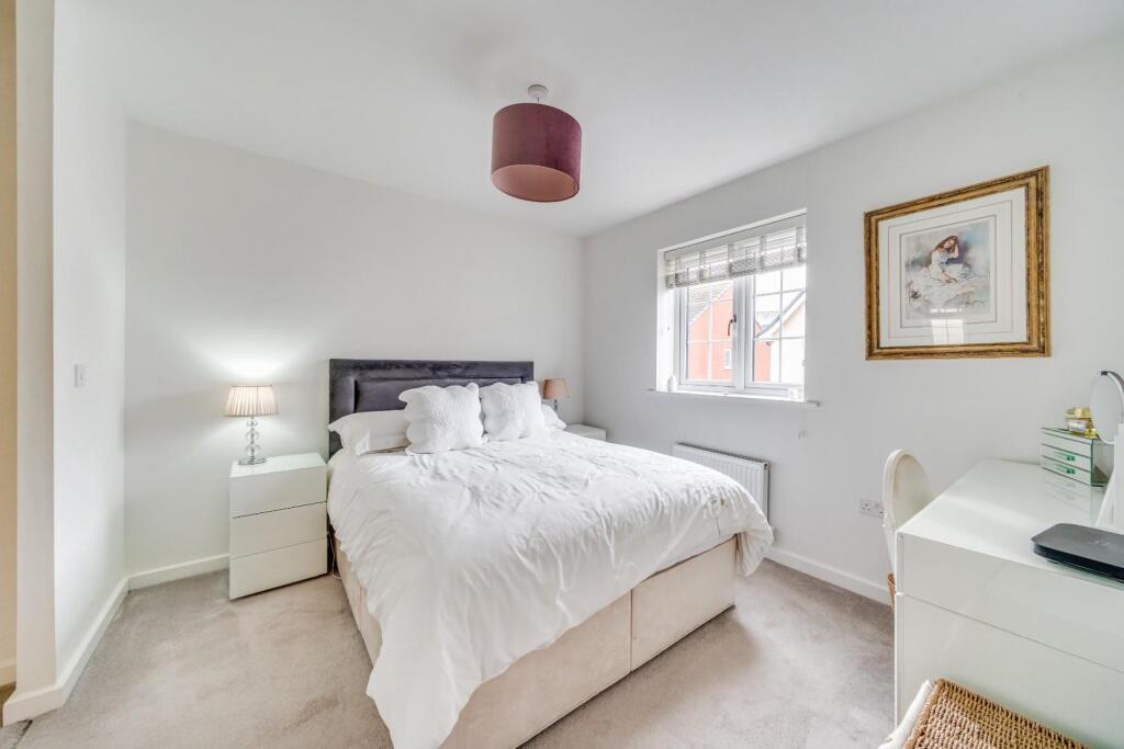 Additional property image - Exceptional modern family home in Yatton's popular Chestnut Park