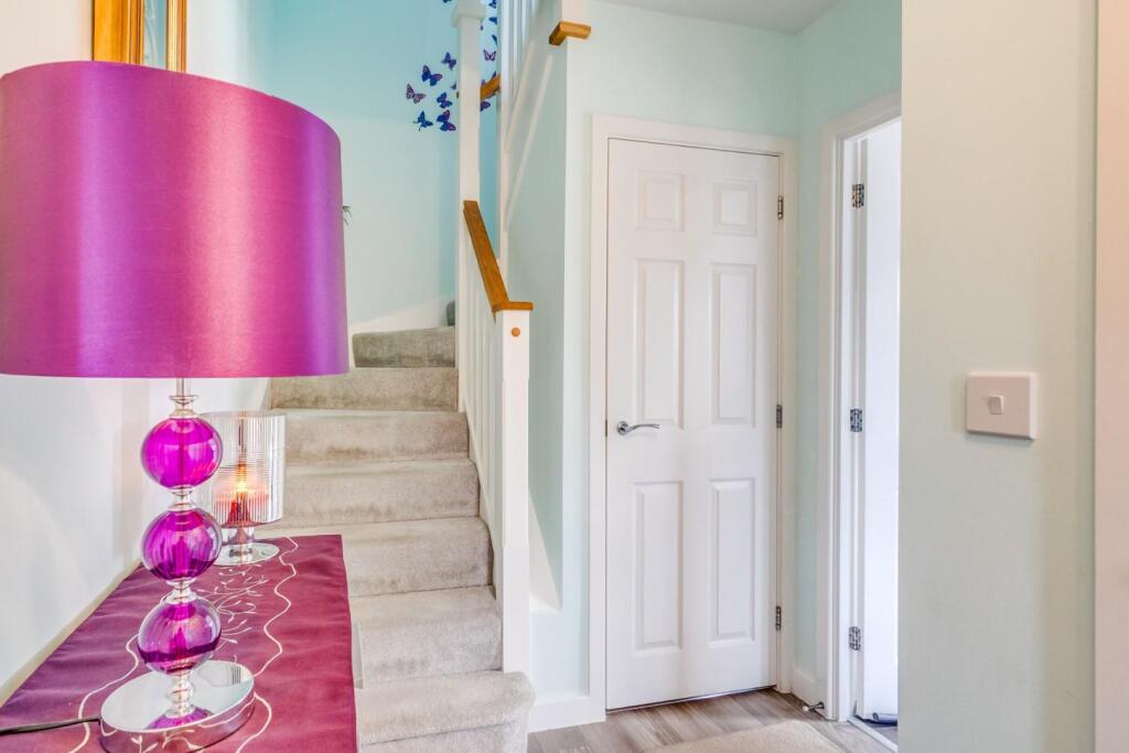 Additional property image - Well presented family home in Yatton's Chestnut Park