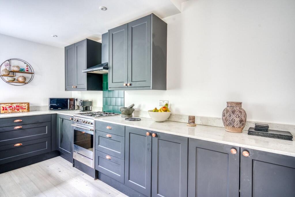 Property image - Beautiful period home, ideally situated for access to all of Yatton's ameneties