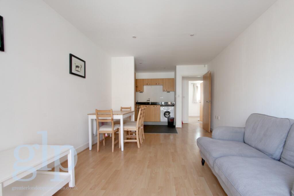 Main image of property: Morton Close, Shadwell, E1 2QT