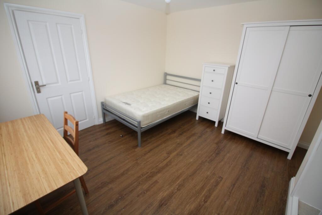 Additional property image - Queen Margarets Road, ,