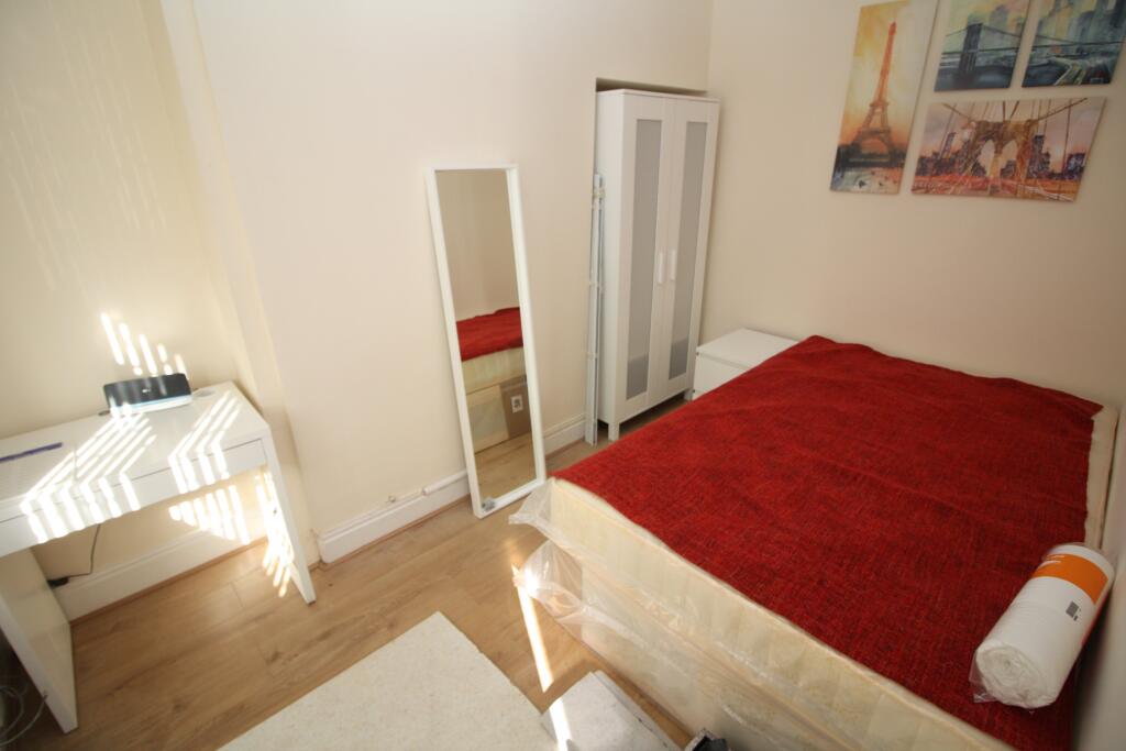Additional property image - Queen Margarets Road, ,