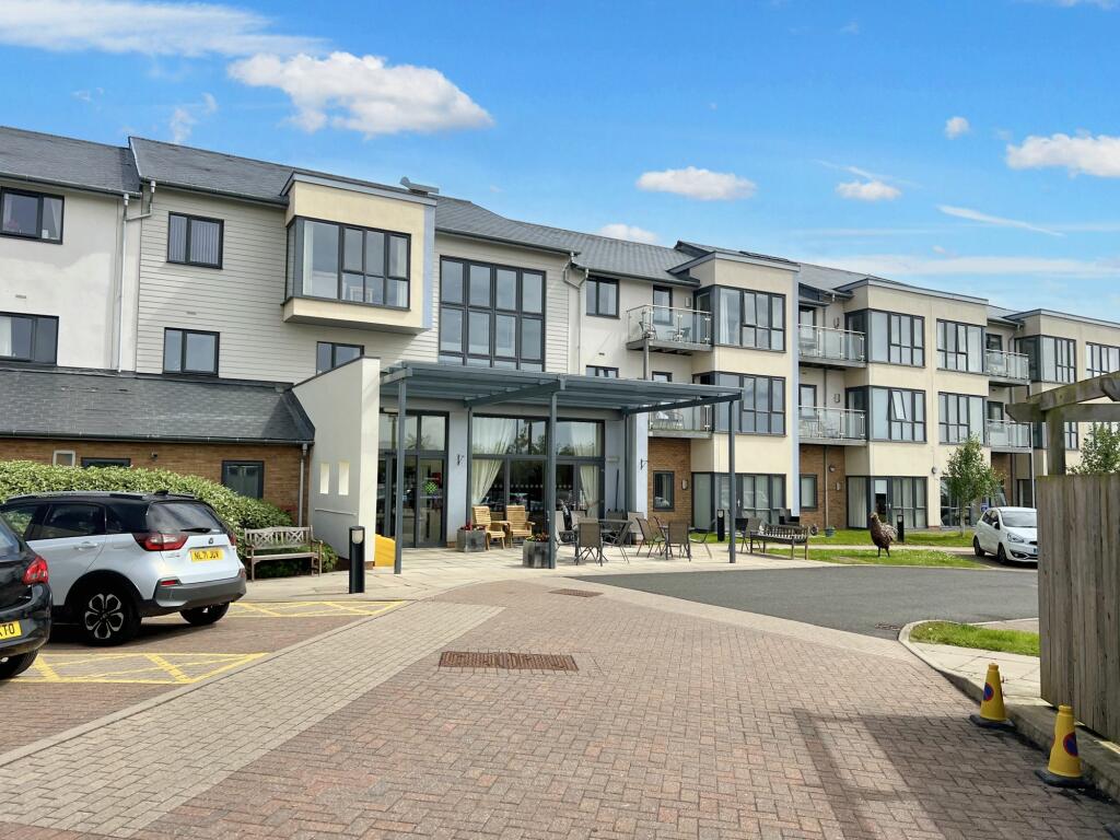 1 bedroom flat for sale in Weavers Court, Swordy Drive, Alnwick