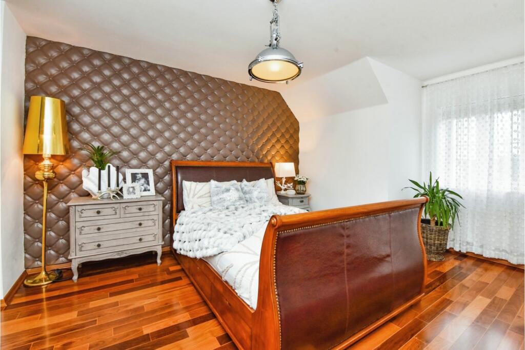 Additional property image - Great Western Street, Frome, BA11