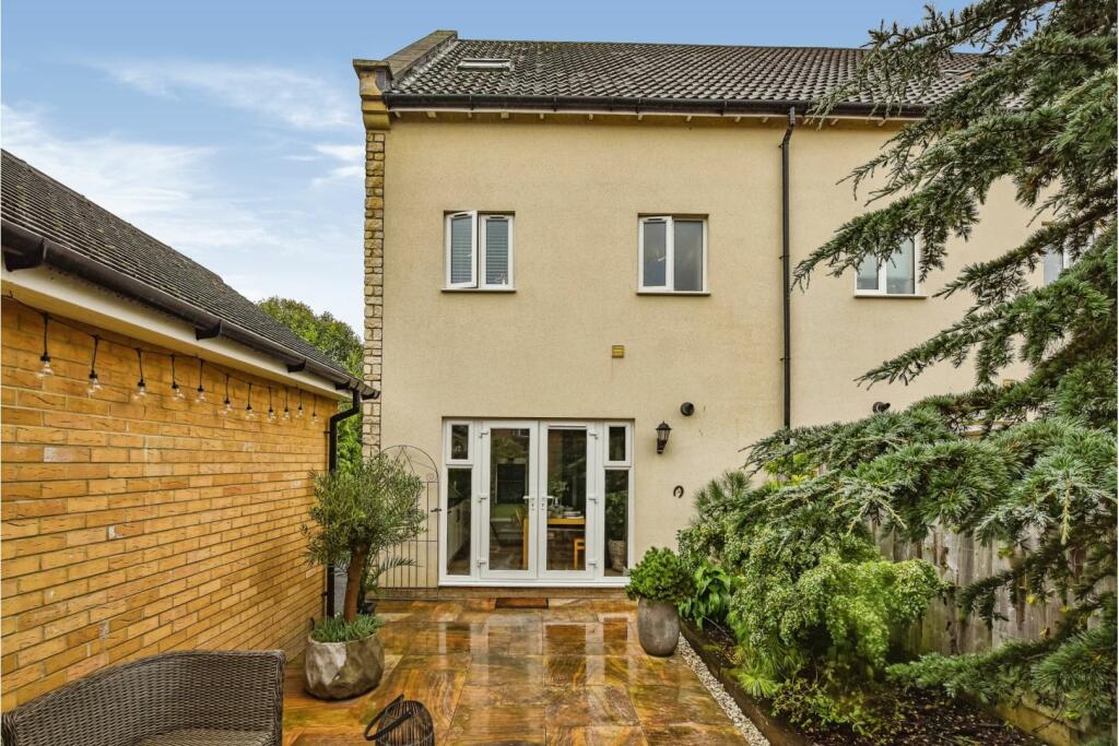 Additional property image - Great Western Street, Frome, BA11