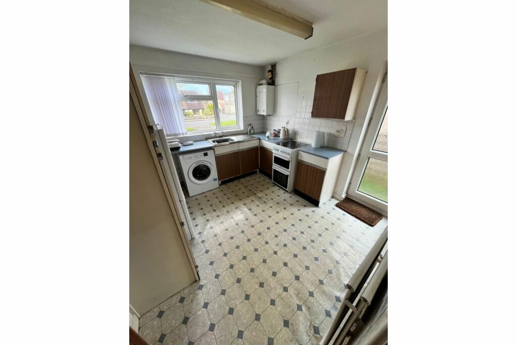 Additional property image - St. Thomas Road, Trowbridge, BA14