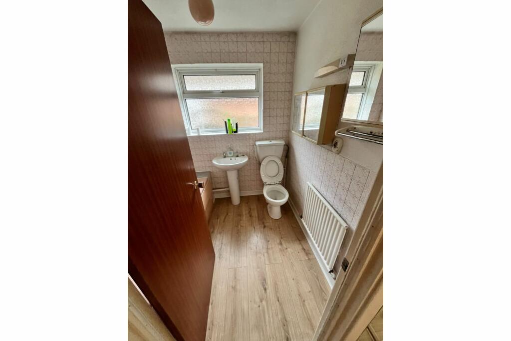Additional property image - St. Thomas Road, Trowbridge, BA14