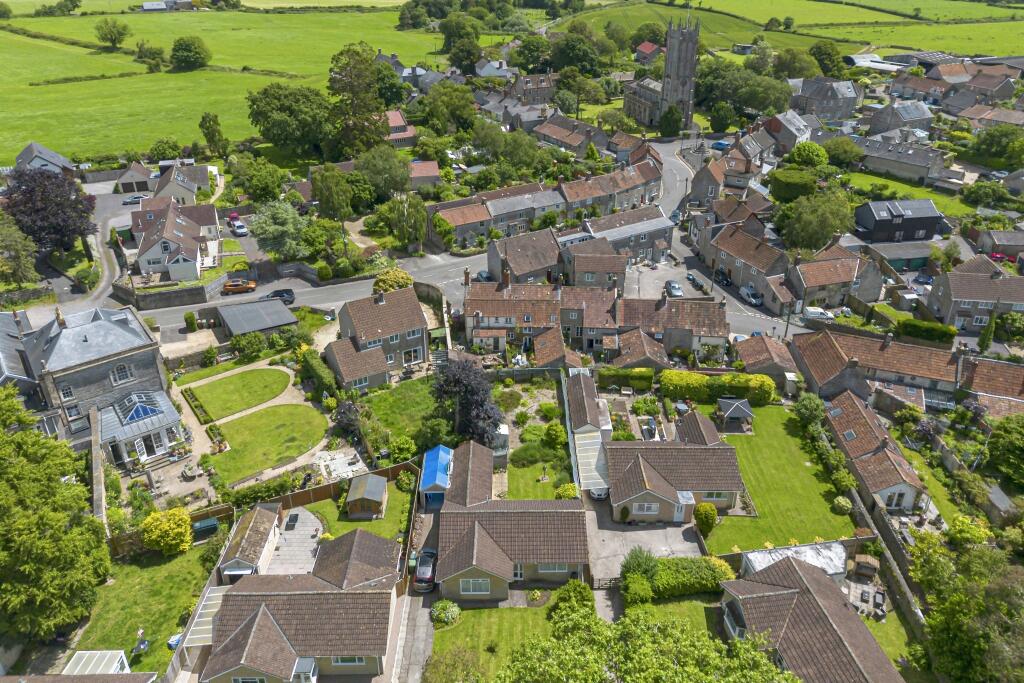 Additional property image - The Cedars, Shepton Mallet, BA4