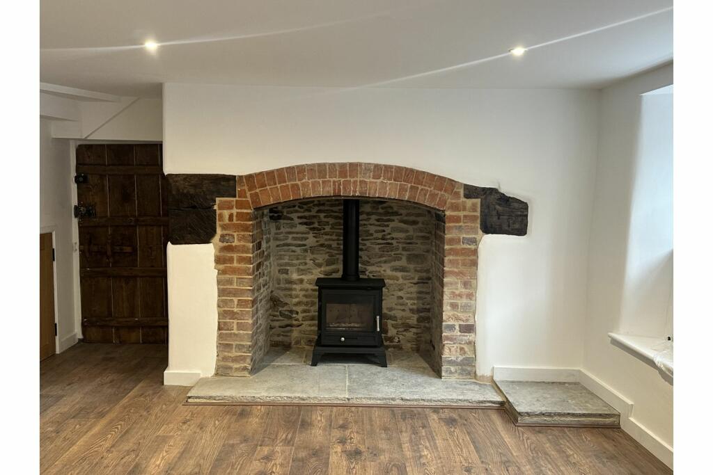 Additional property image - Goose Street, Frome, BA11