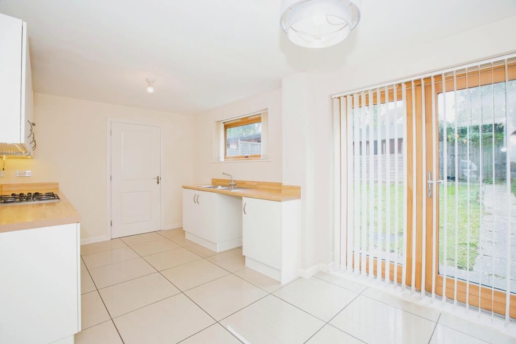 Additional property image - Californian Parade, Street, BA16
