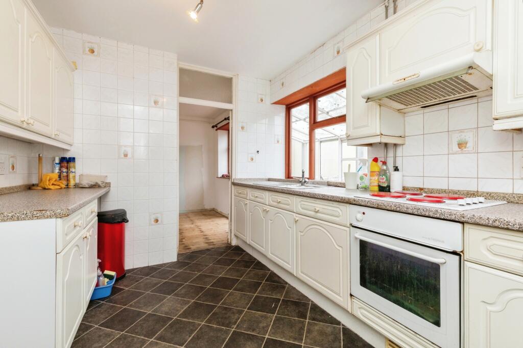 Additional property image - Brookfield Park, Bath, BA1