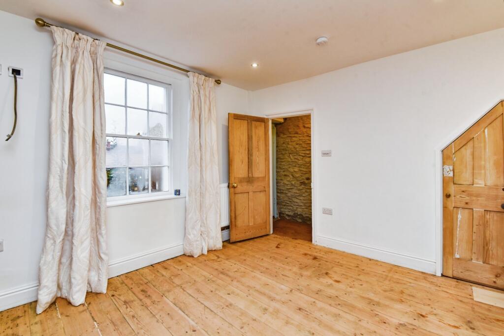 Additional property image - Locks Hill, Frome, BA11