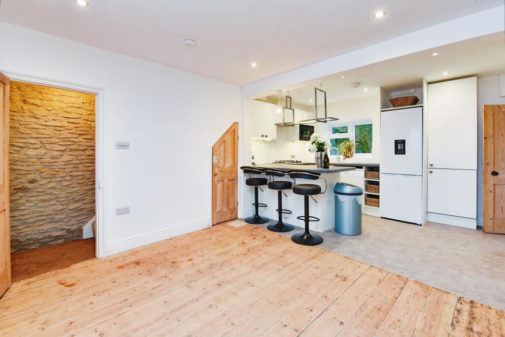 Additional property image - Locks Hill, Frome, BA11