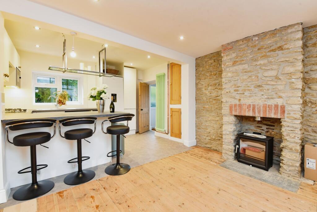 Additional property image - Locks Hill, Frome, BA11