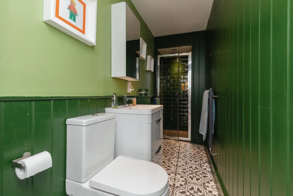 Additional property image - Caroline Buildings, Bath, BA2