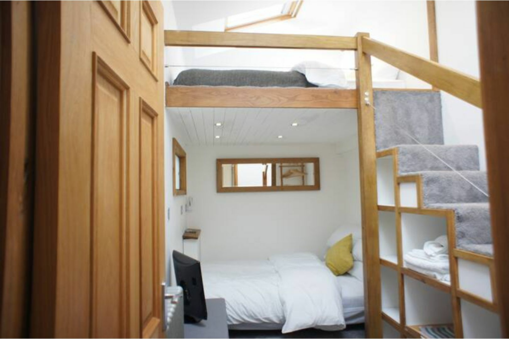 Additional property image - Crescent Gardens, Bath, BA1