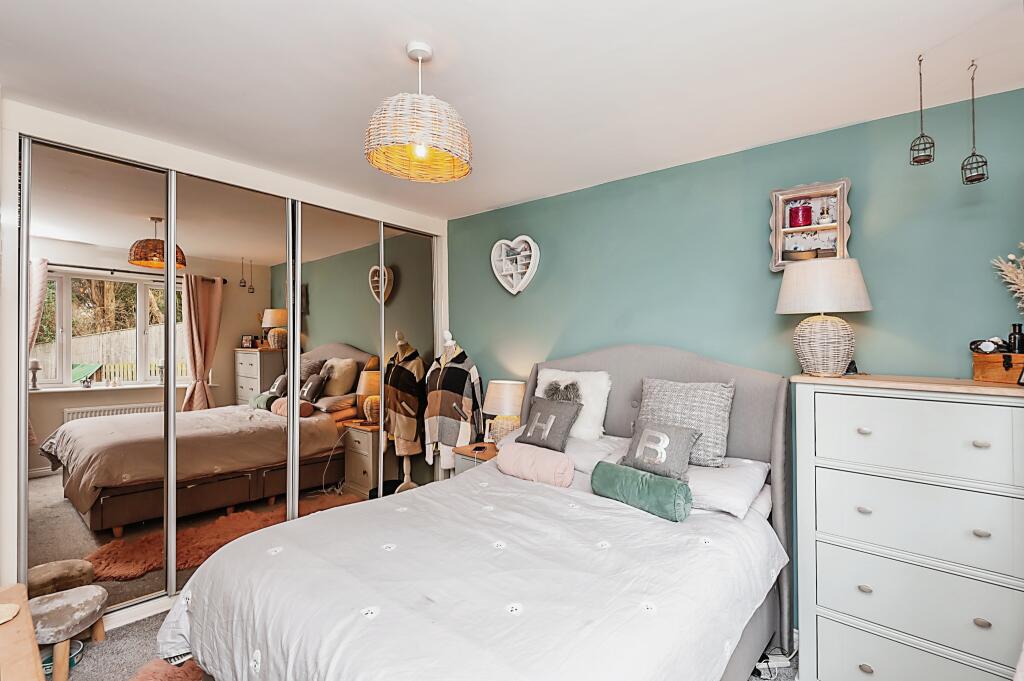 4 bedroom detached house for sale in Kirkstall Close, Wilsden, BD15