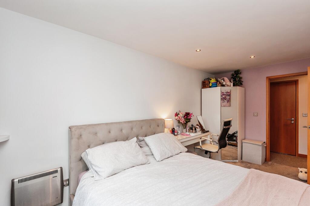 Additional property image - Salts Mill Road, Shipley, BD17