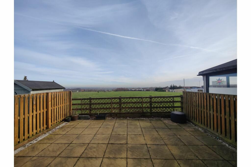 Additional property image - Booth Holme Close, Bradford, BD4