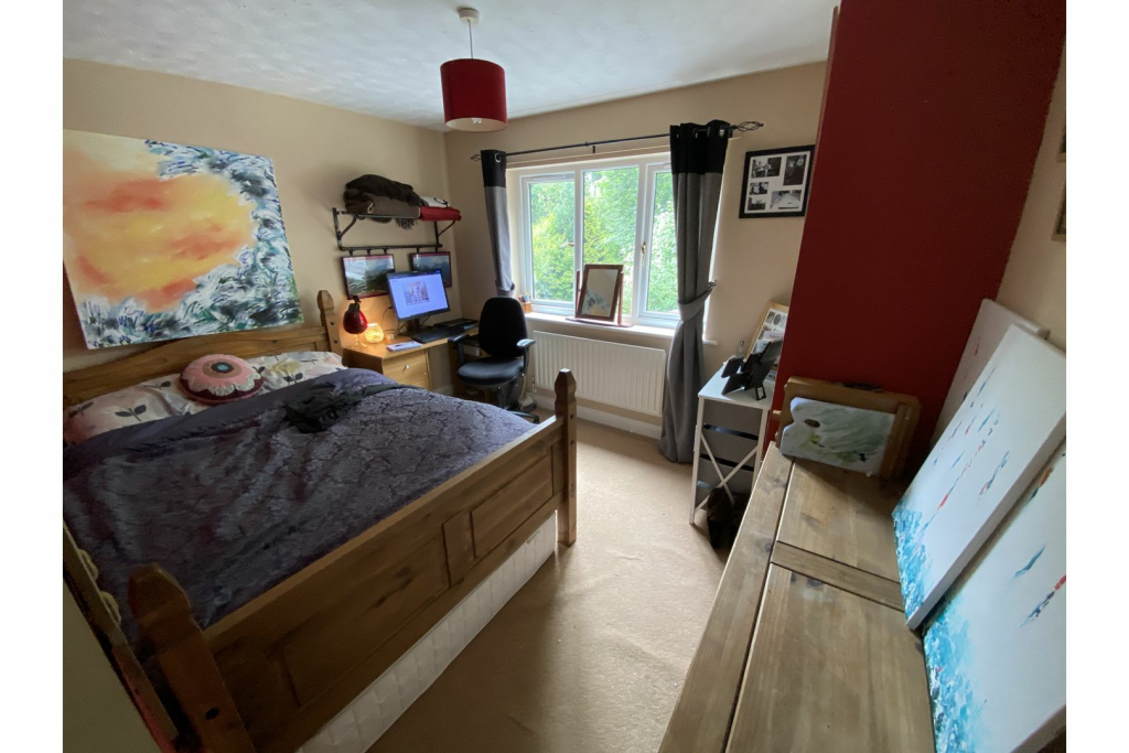 Additional property image - Cheriton Drive, Bradford, BD13