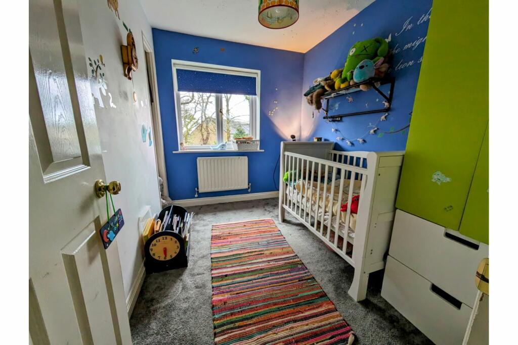 Additional property image - Cheriton Drive, Bradford, BD13