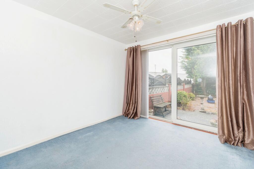 Additional property image - Tyersal Lane, Bradford, BD4