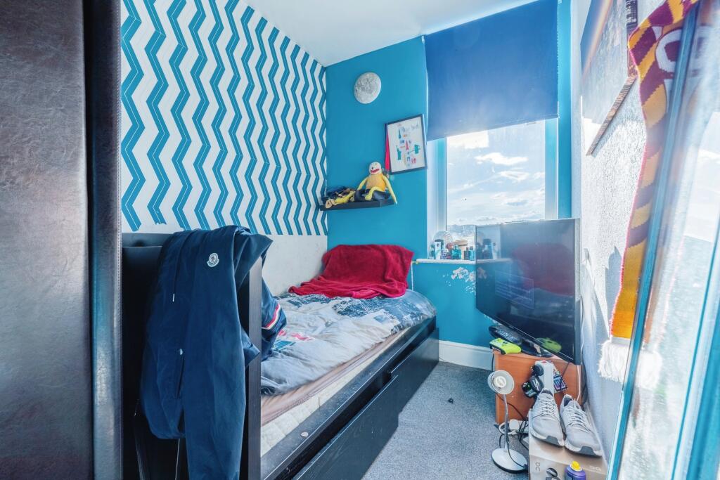 Additional property image - Whins Wood, Keighley, BD21