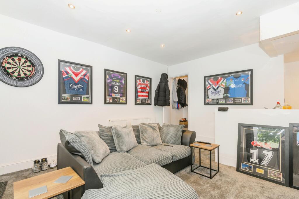Additional property image - Giles Street, Bradford, BD6