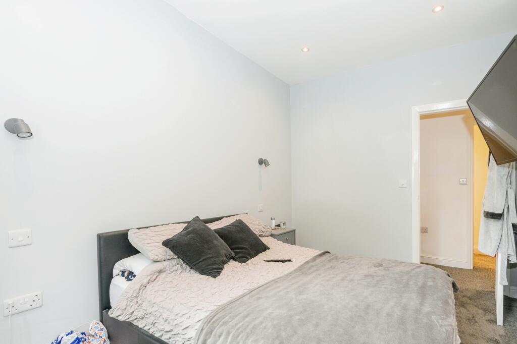 Additional property image - Giles Street, Bradford, BD6