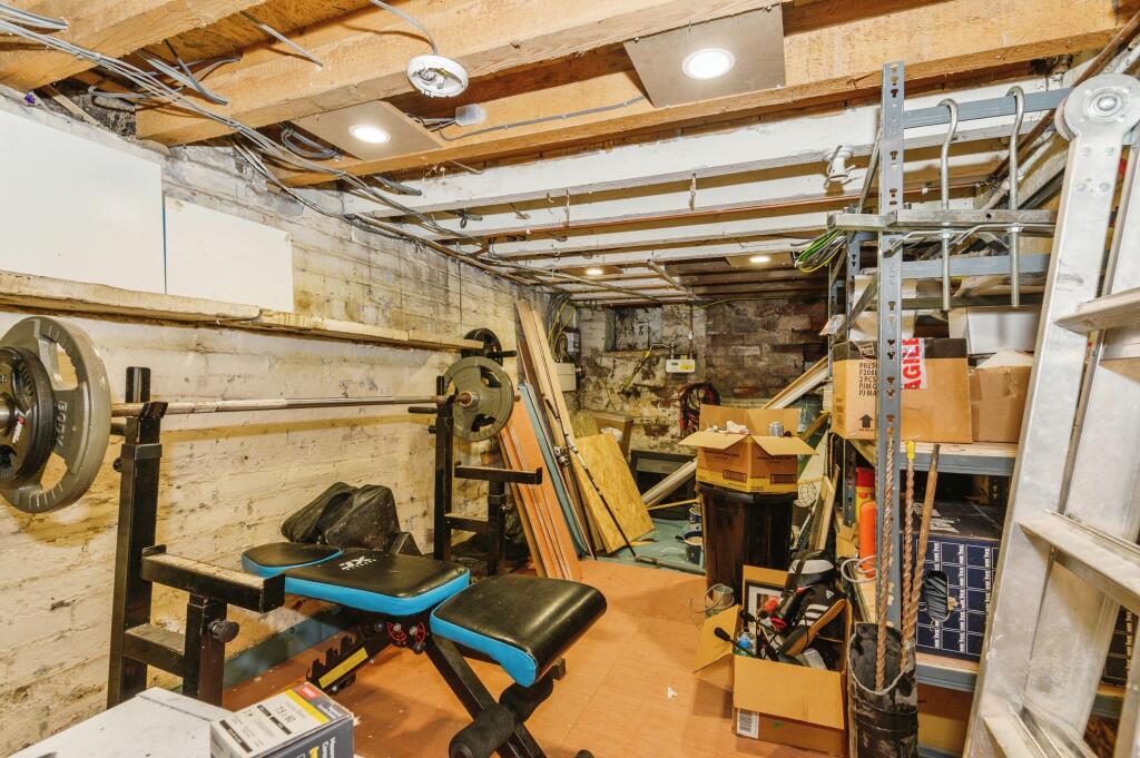 Additional property image - Giles Street, Bradford, BD6