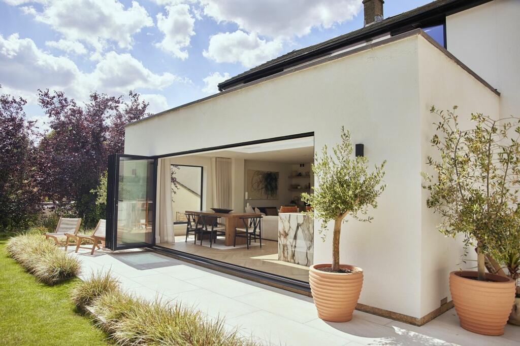 Additional property image - Walker Wood, Shipley, BD17