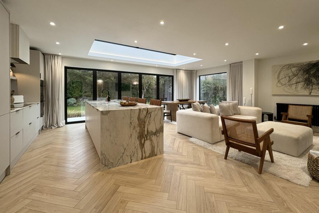 Additional property image - Walker Wood, Shipley, BD17