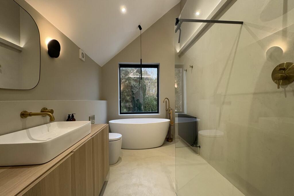 Additional property image - Walker Wood, Shipley, BD17