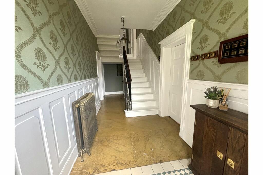 Additional property image - Dewsbury Road, Cleckheaton, BD19