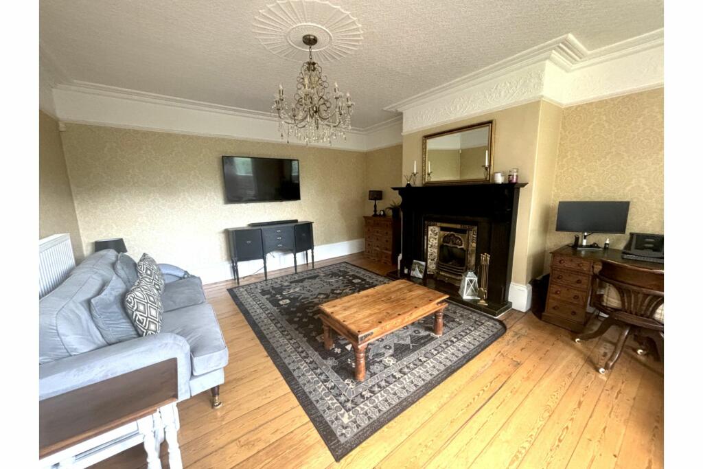 Additional property image - Dewsbury Road, Cleckheaton, BD19