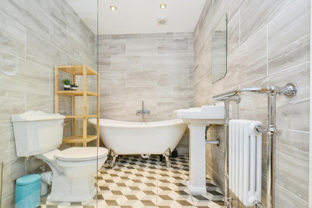 Additional property image - Hunsworth Lane, Cleckheaton, BD19