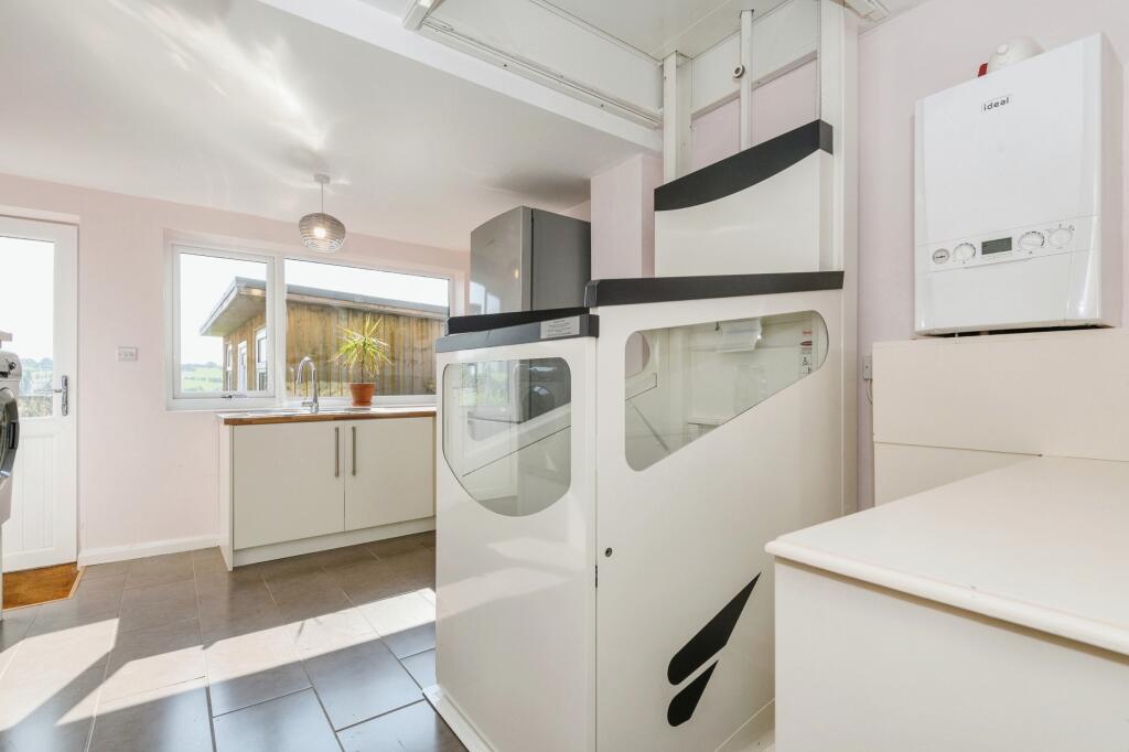 Additional property image - Hunsworth Lane, Cleckheaton, BD19