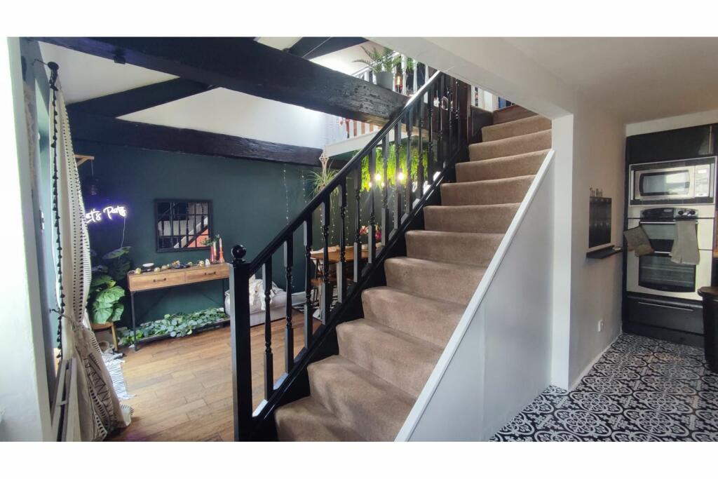 Additional property image - Kenmore Road, Cleckheaton, BD19