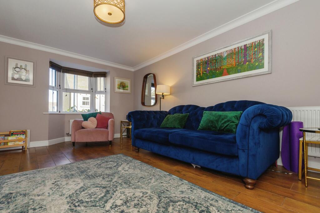 Additional property image - Pavillion View, Cleckheaton, BD19