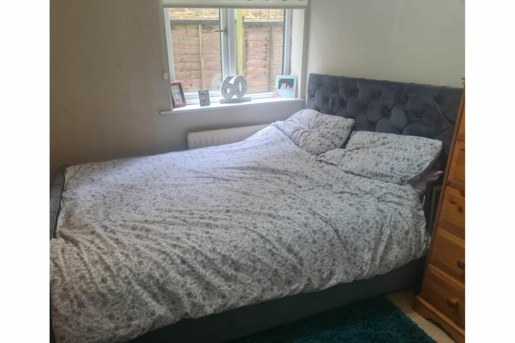 Additional property image - Nab Wood Drive, Shipley, BD18