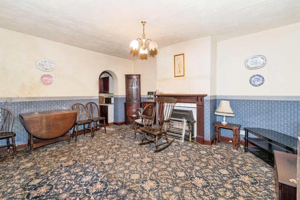 Additional property image - Killinghall Road, Bradford, BD2