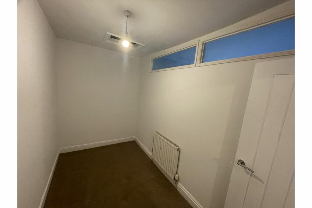 Additional property image - North Street, Bradford, BD12