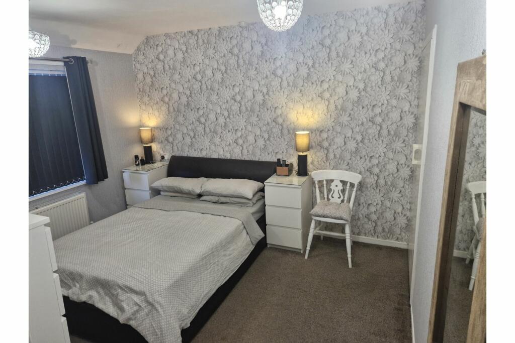 Additional property image - Peverell Close, Bradford, BD4