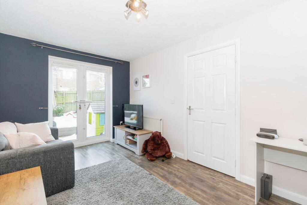 Additional property image - Oberon Way, Bingley, BD16