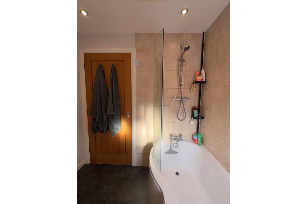 Additional property image - Oak Street, Keighley, BD22