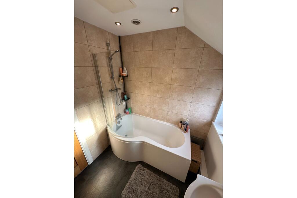 Additional property image - Oak Street, Keighley, BD22