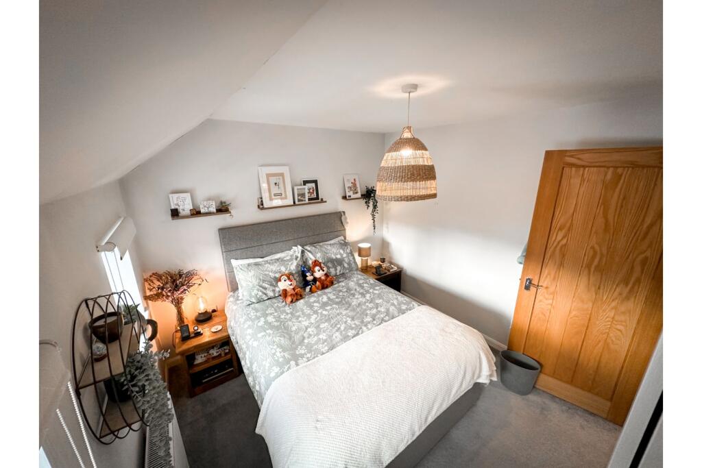 Additional property image - Oak Street, Keighley, BD22