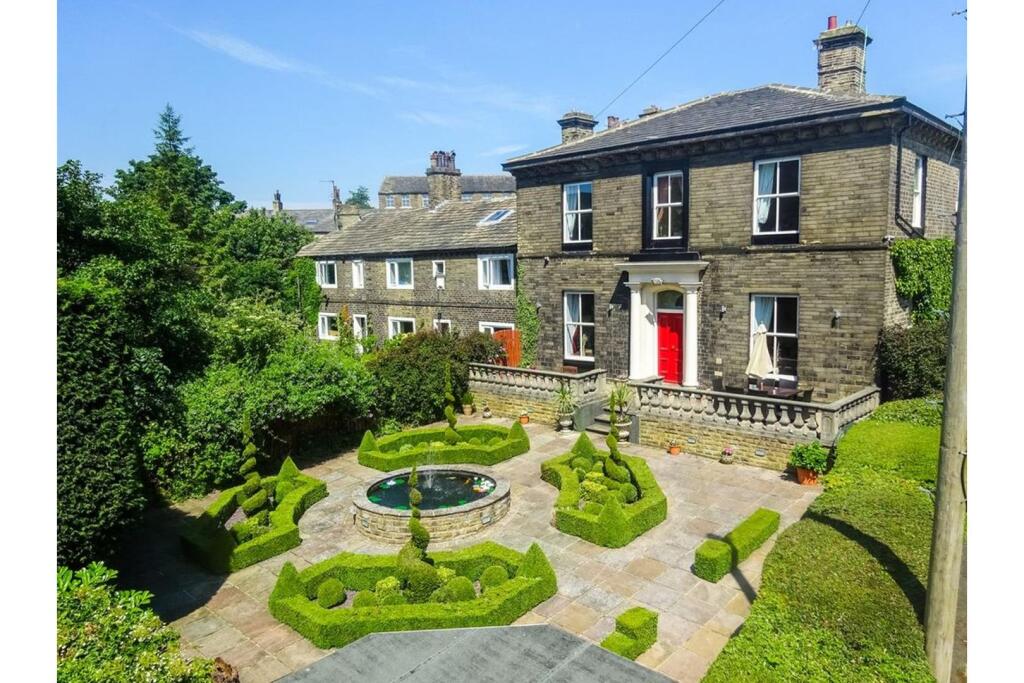Additional property image - Moorside Road, Eccleshill Village, BD2
