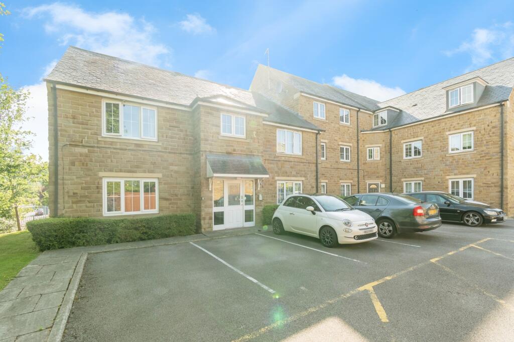 Main image of property: Longlands, Bradford, BD10