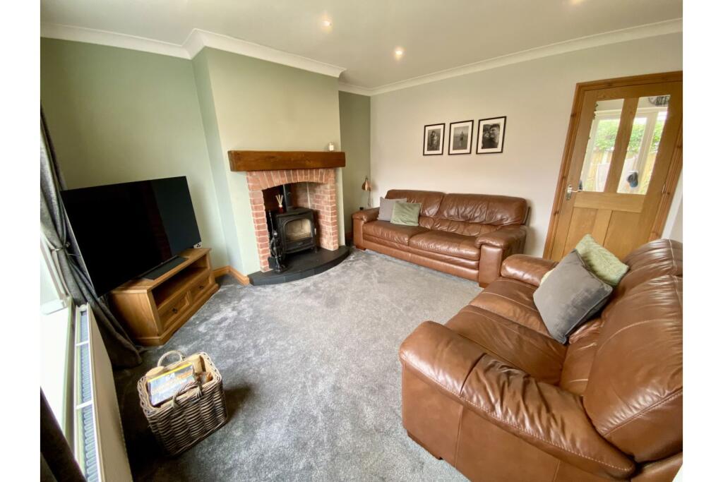 Additional image 2 of Kingston Grove, Bradford, BD10